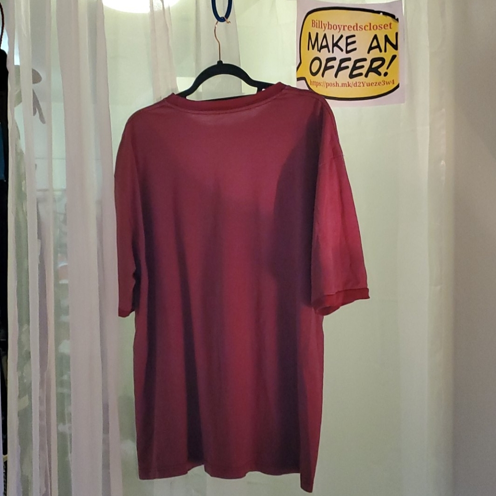 GRAPHIC Tee - Picture 3 of 3